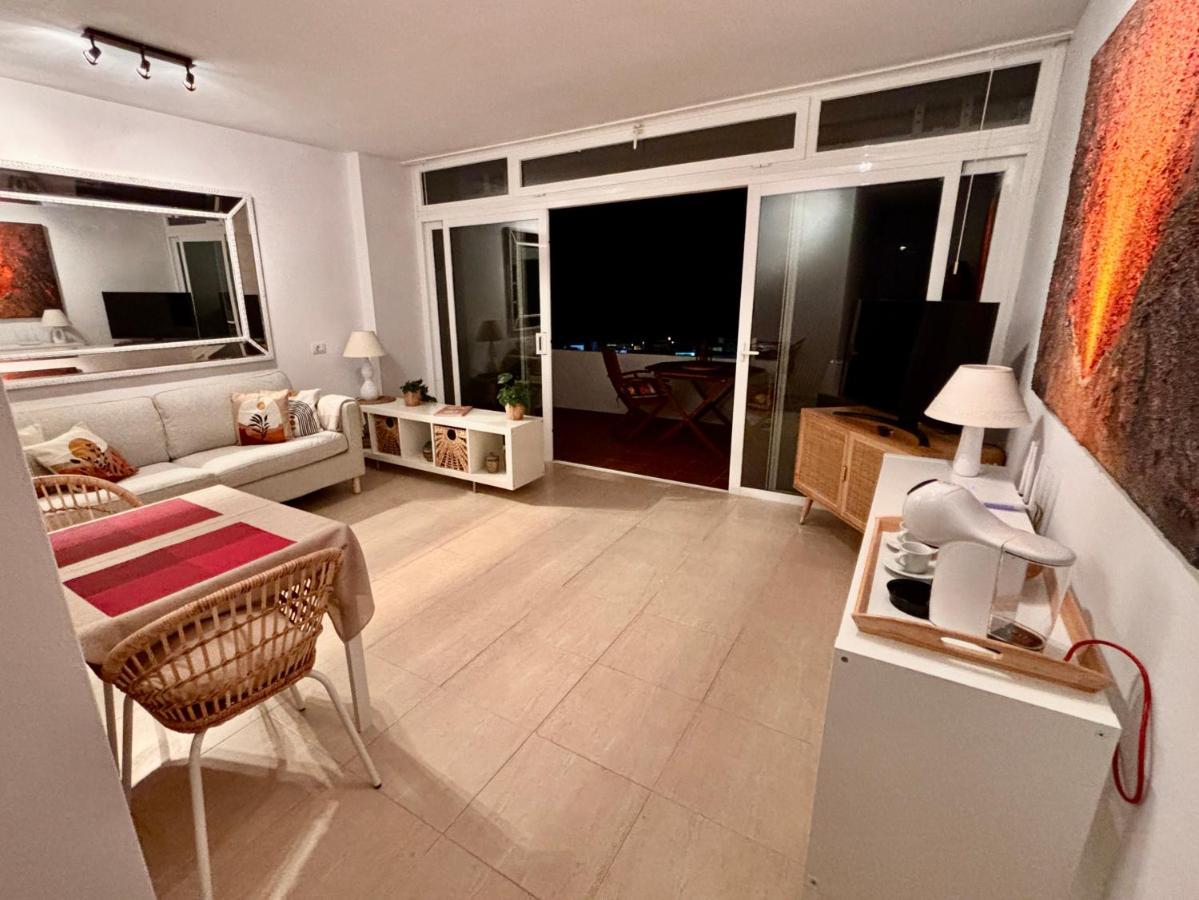 Apartment Chao Volcano Sea View, Pool, Ac プエルト・デル・カルメン エクステリア 写真